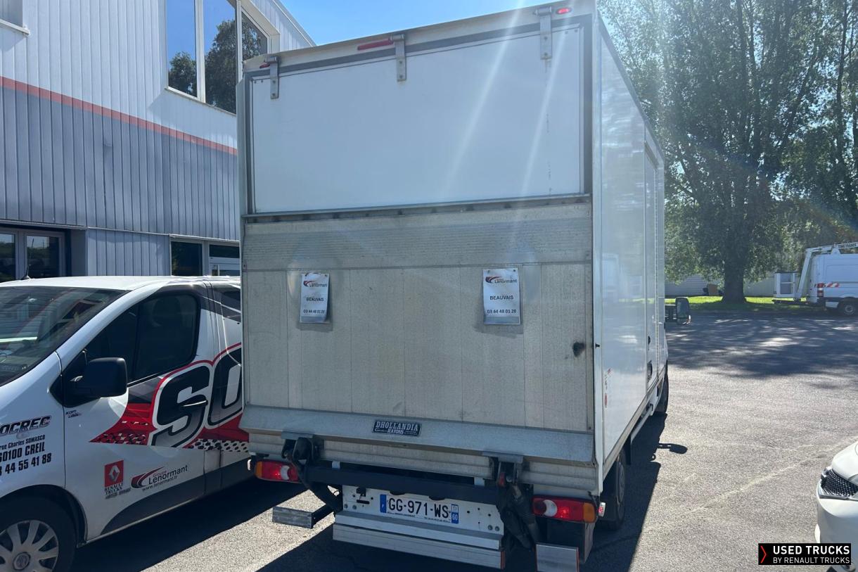 Renault Trucks Master 165