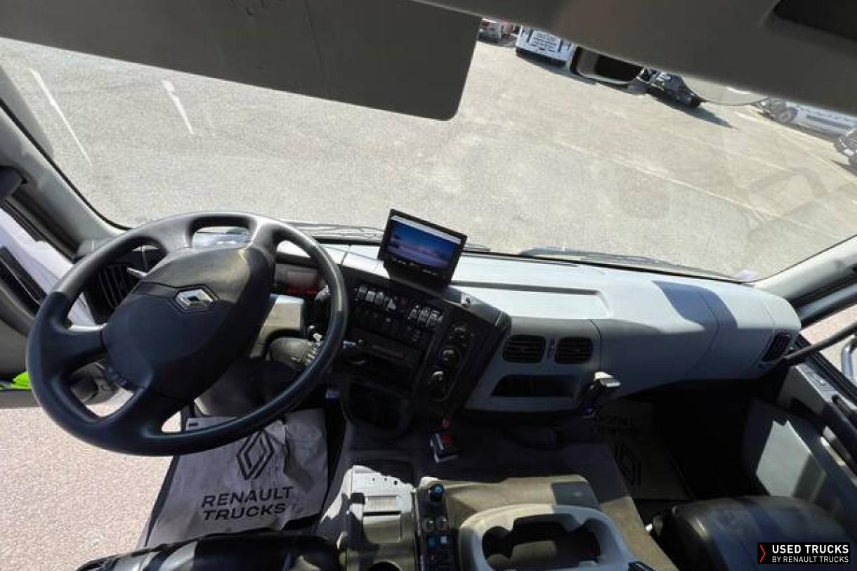 Renault Trucks D Wide 430