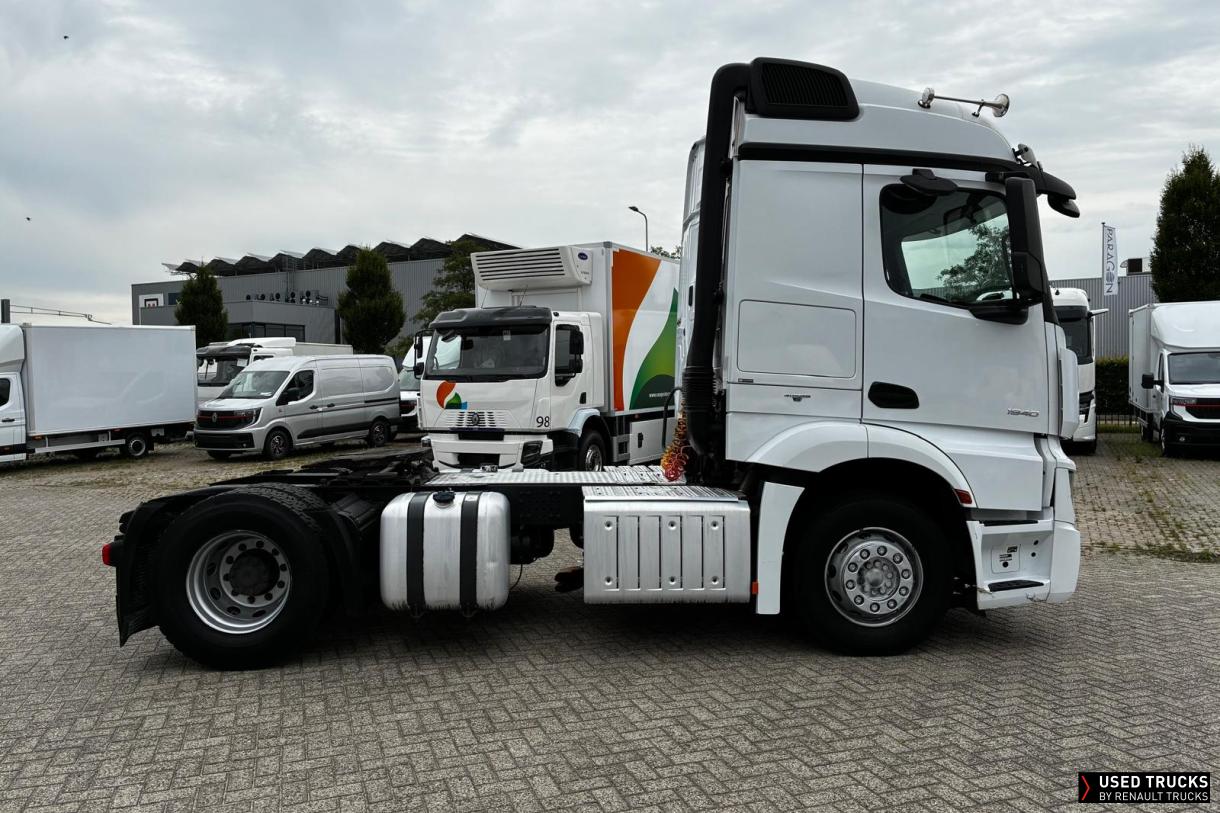Mercedes-Benz Actros 400