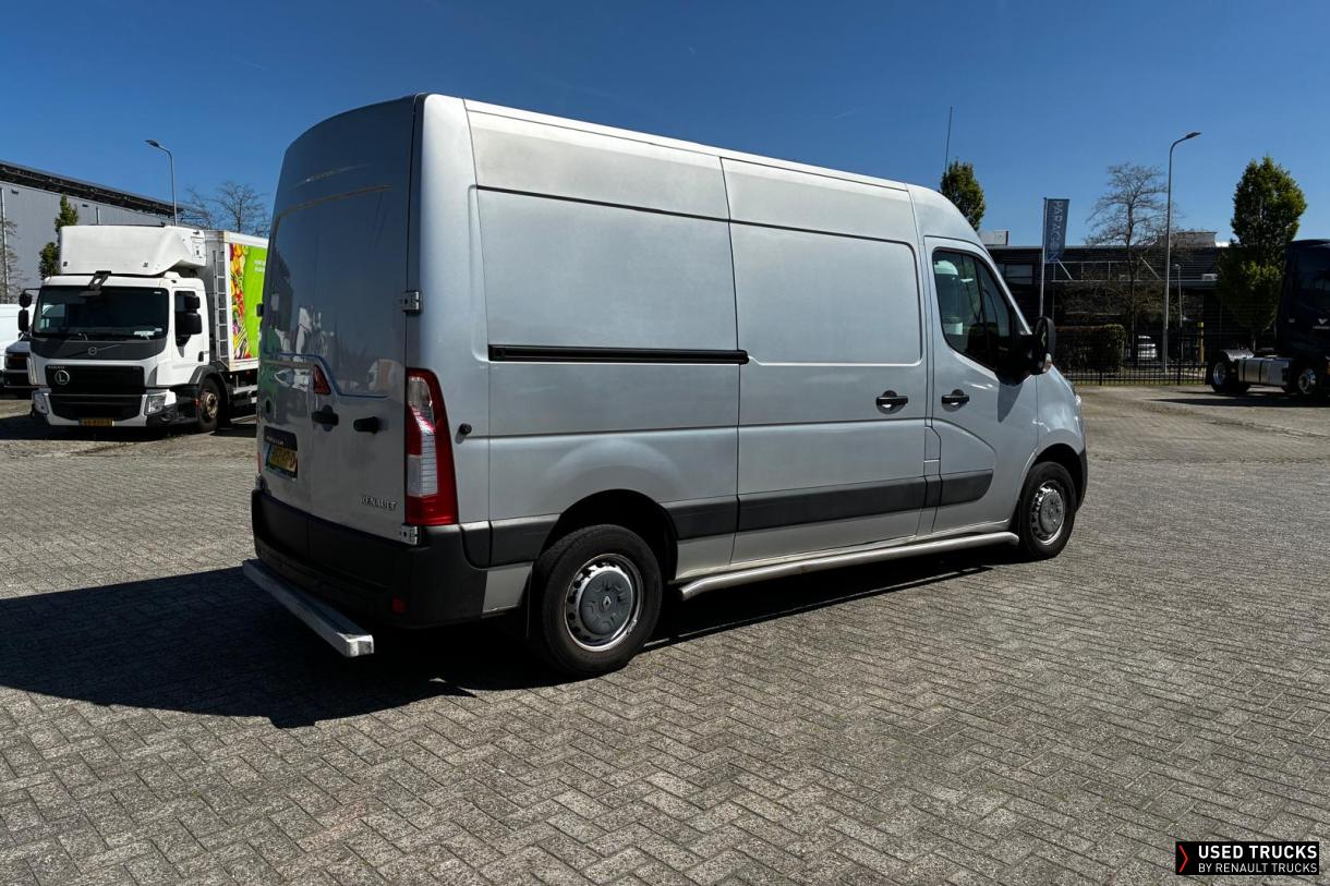 Renault Trucks Master 150