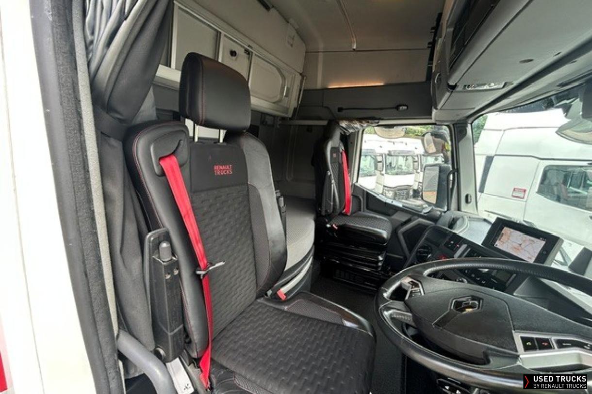 Renault Trucks T High 520