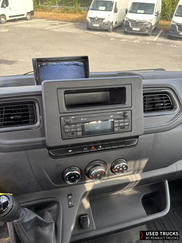 Renault Master 150