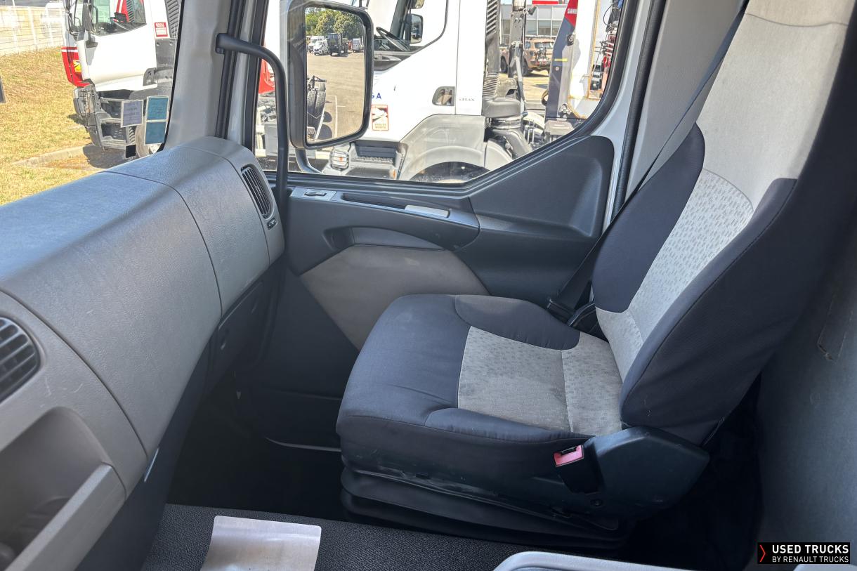 Renault Trucks Premium Route 460