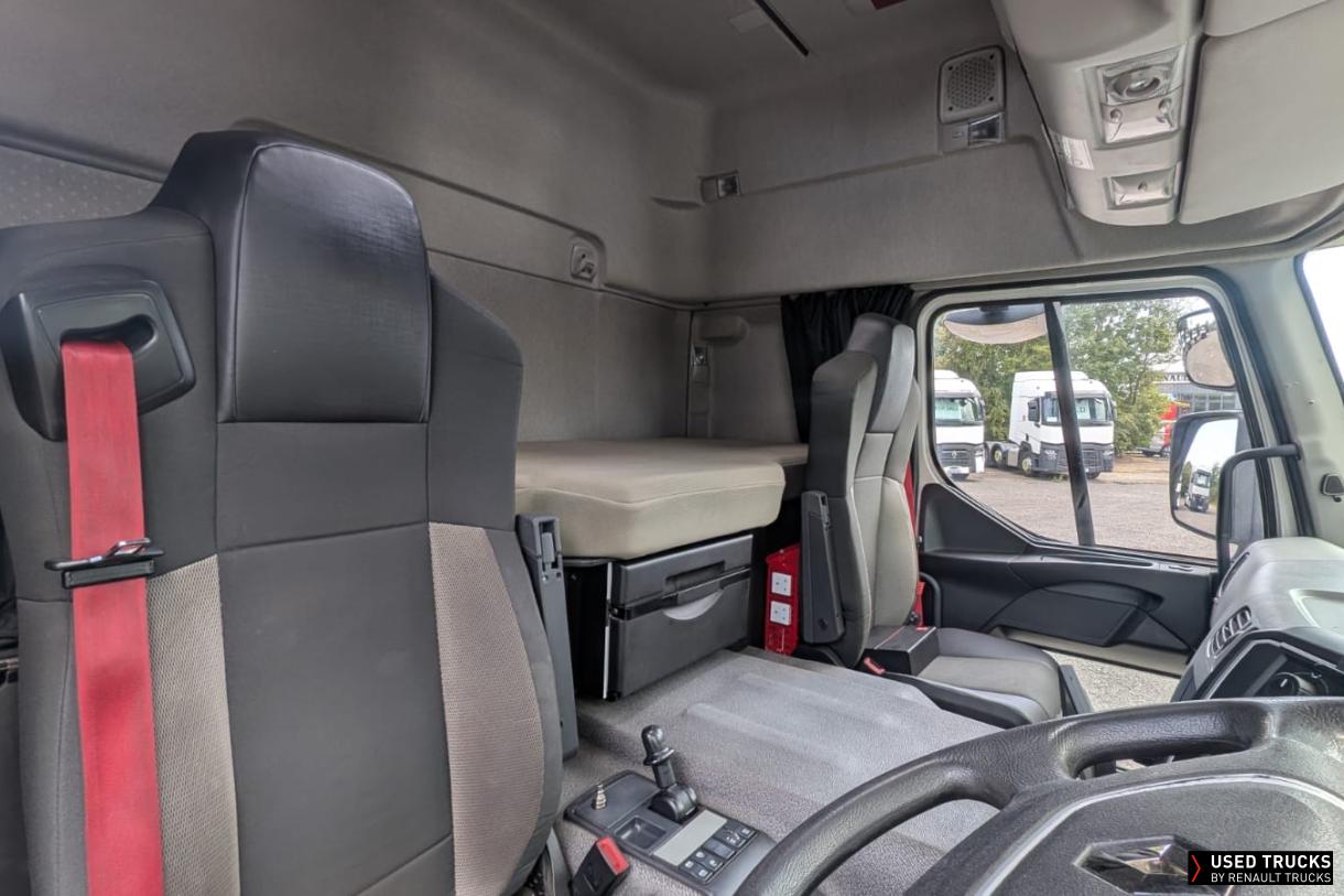 Renault Trucks D Wide 280