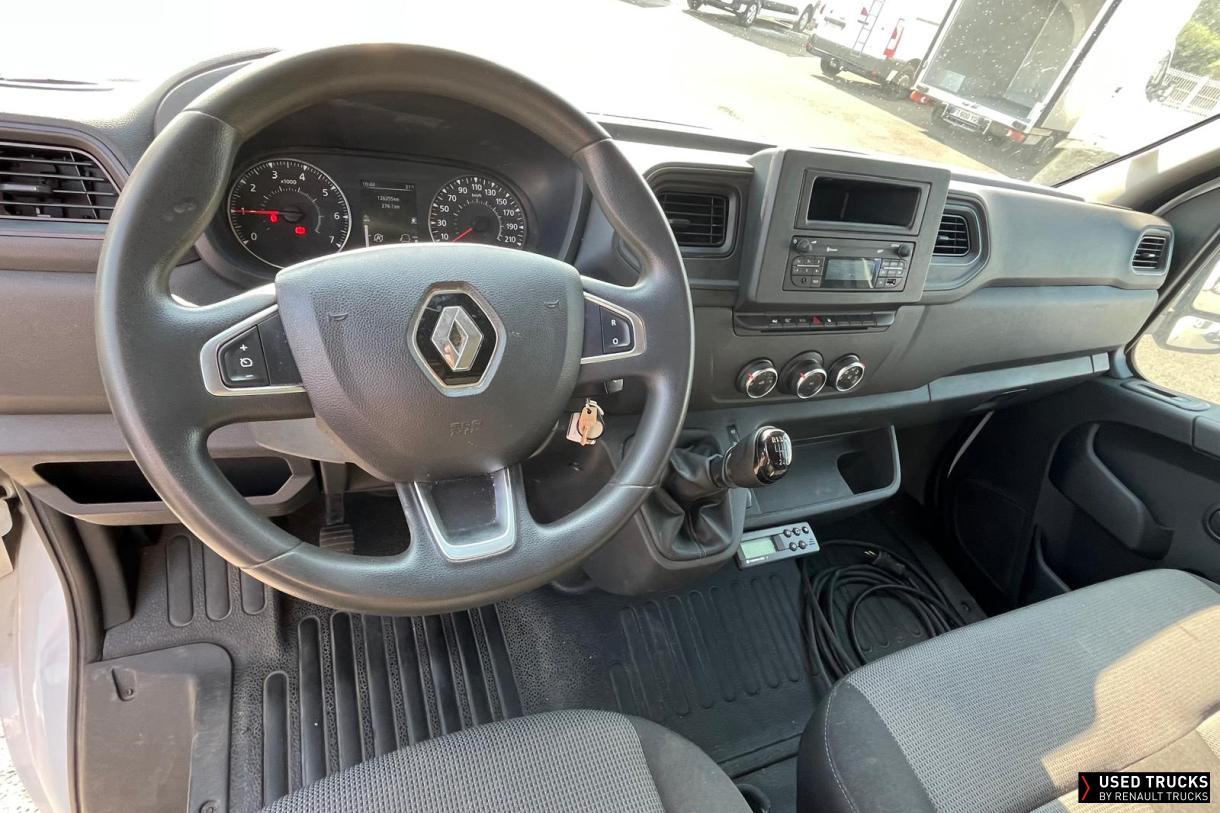 Renault Trucks Master 145