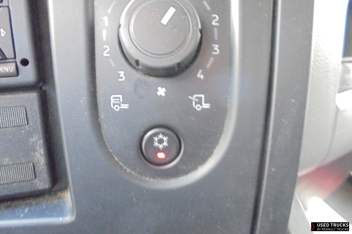Renault Trucks D 210