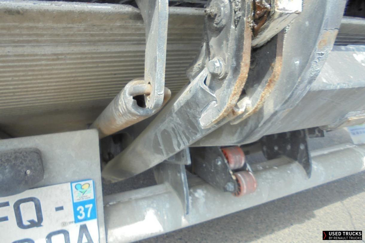 Renault Trucks D 210