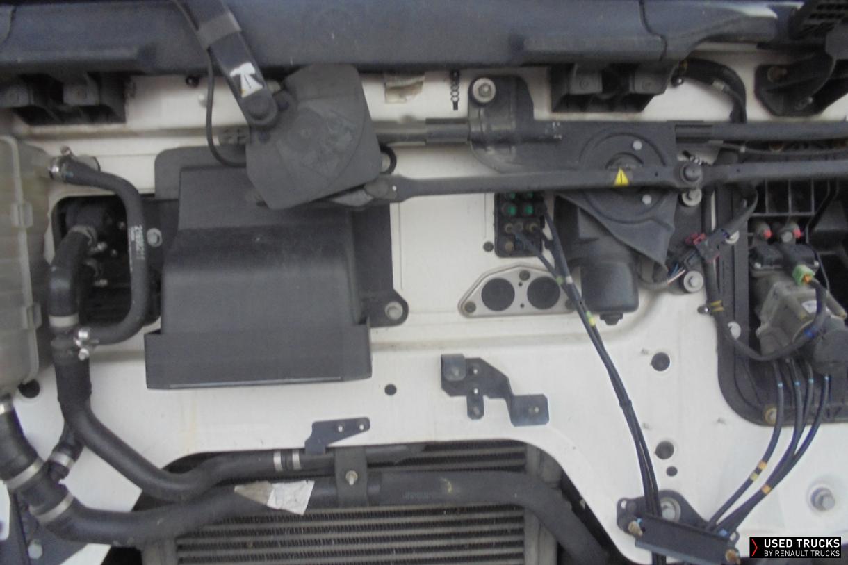 Renault Trucks D 210