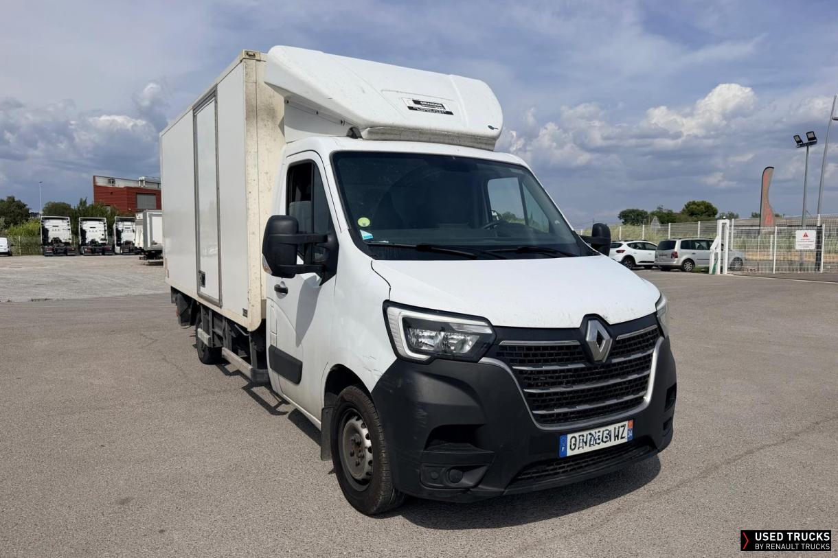 Renault Trucks Master 145