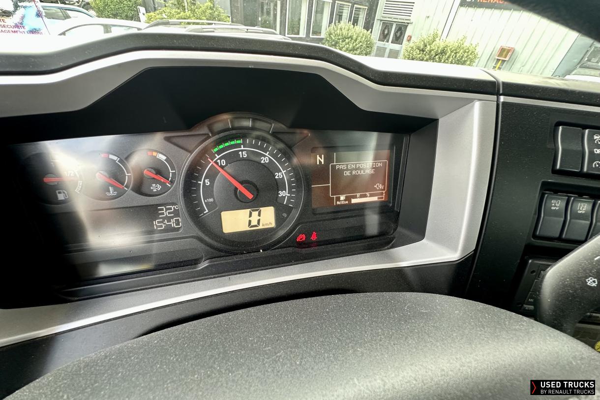 Renault Trucks D Wide 430