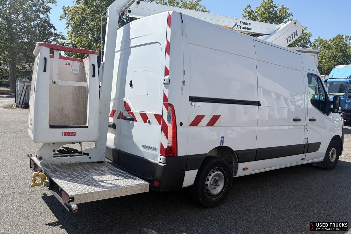 Renault Trucks Master 145