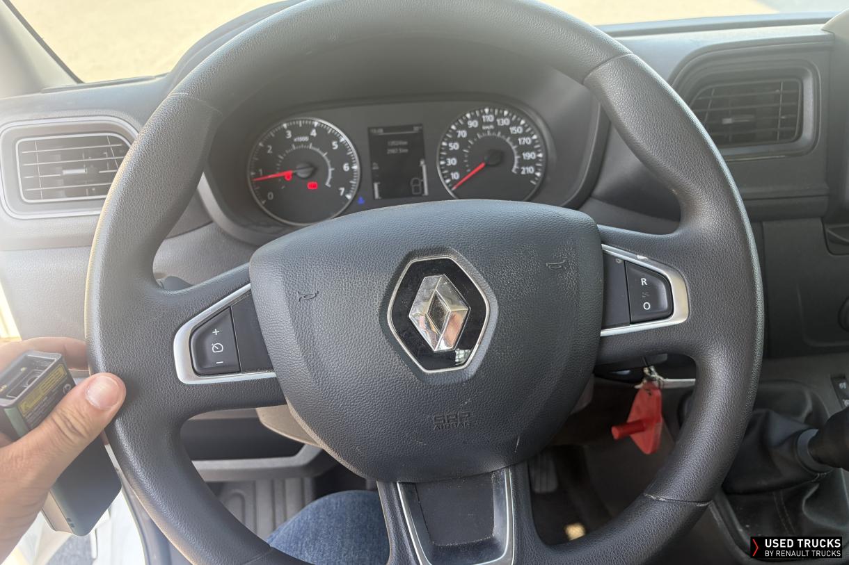 Renault Master 130