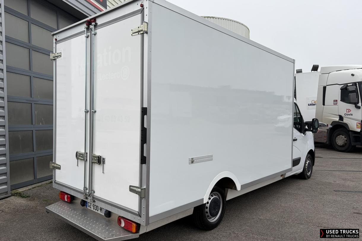 Renault Trucks Master 145