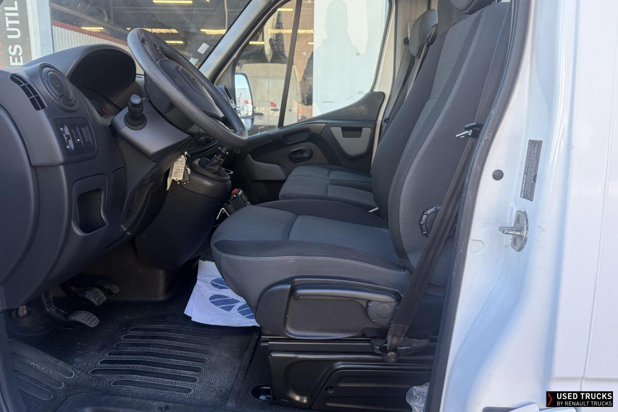 Renault Master 130