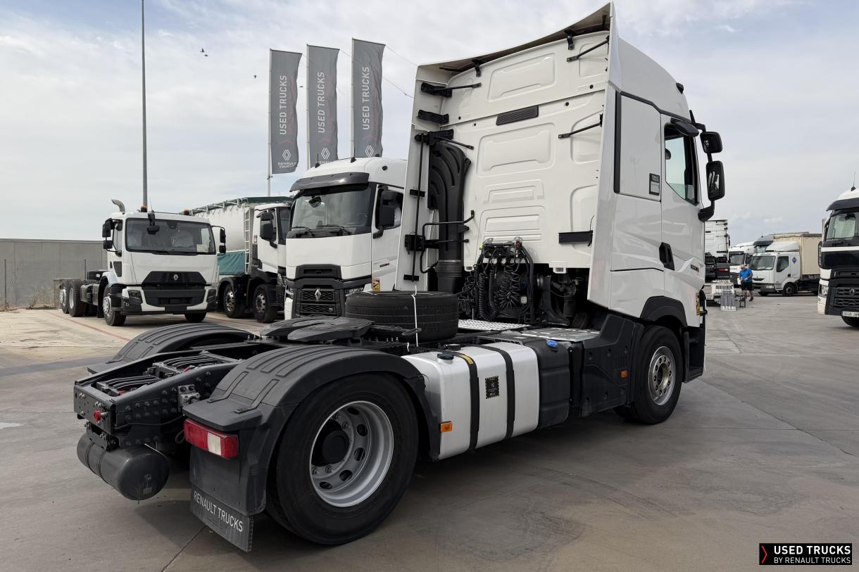 Renault Trucks T High 