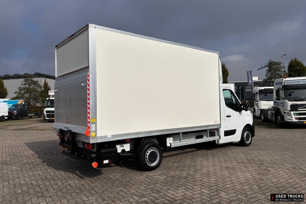 Renault Trucks Master 145
