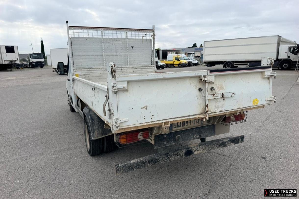 Renault Trucks Master 145