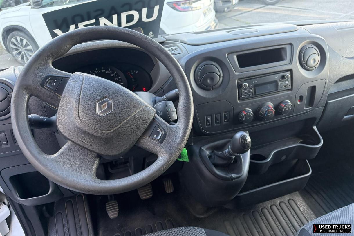 Renault Trucks Master 135