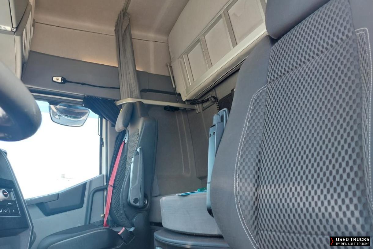 Renault Trucks T High 520