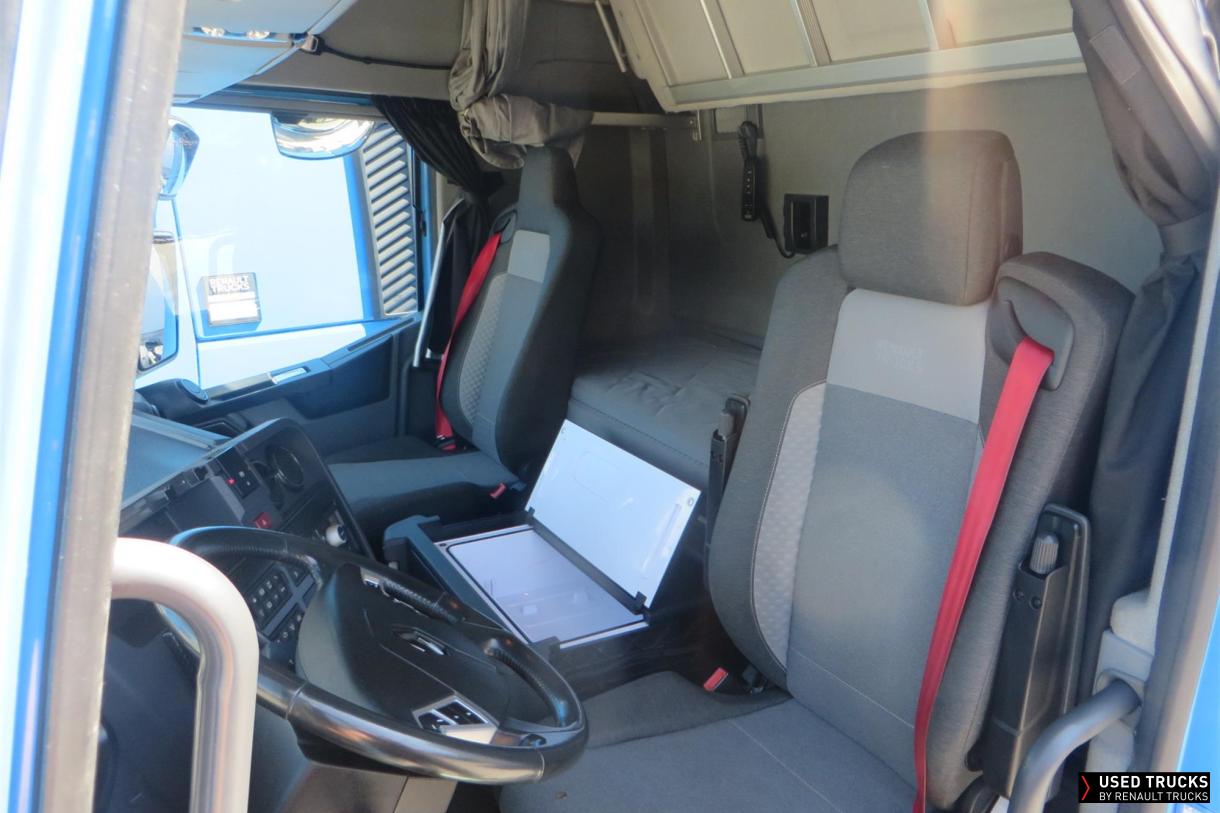 Renault Trucks T 480