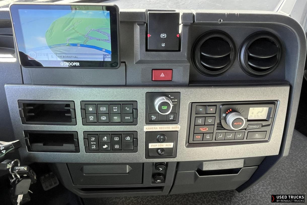 Renault Trucks T 440