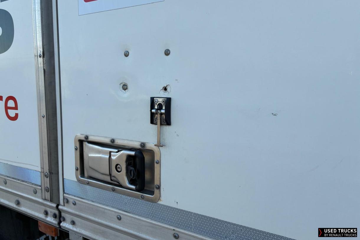 Renault Trucks D 250