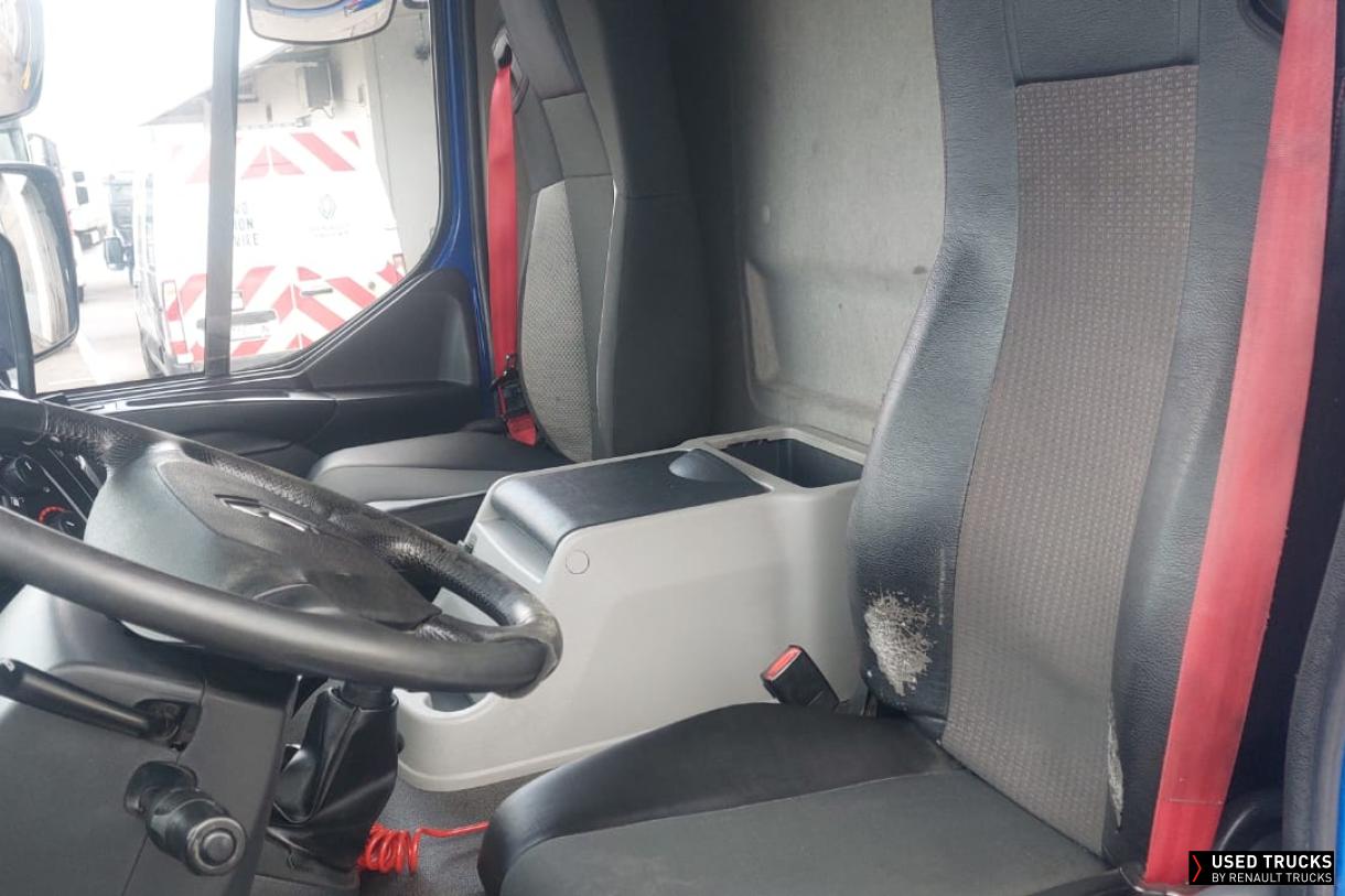 Renault Trucks D Cab 2.1 280