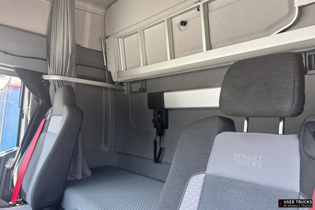 Renault Trucks T High 