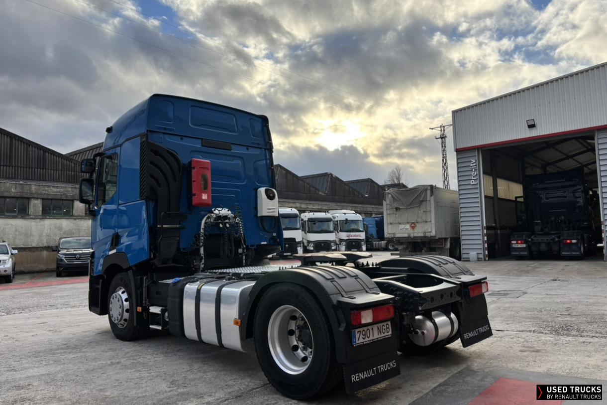 Renault Trucks T 440
