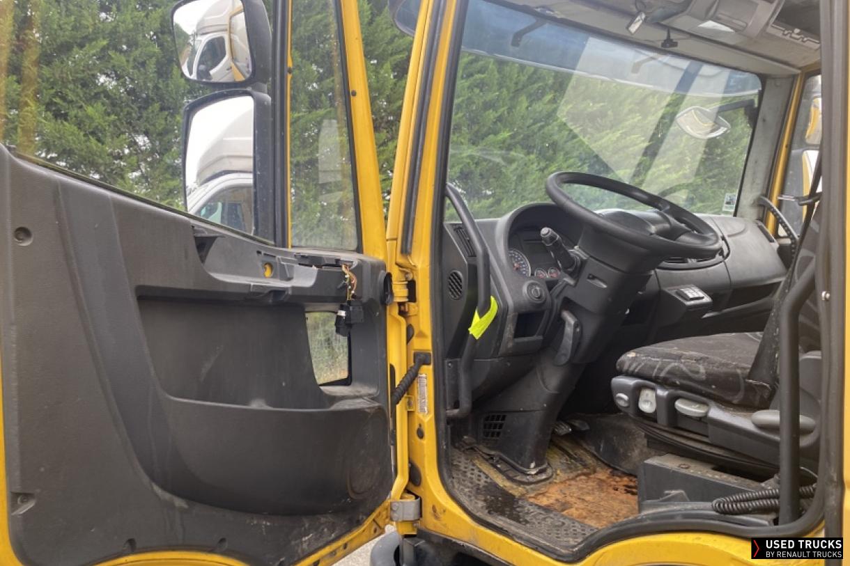 Renault Trucks EuroCargo 218