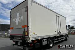 Renault Trucks D
                                          240