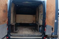 Renault Trucks Master
                                          180