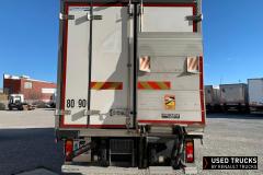 Renault Trucks D
                                          210