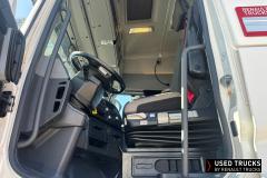 Renault Trucks T High
                                          520