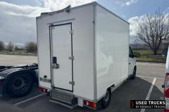 Renault Trucks Trafic
                                          145