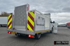 Renault Trucks Trafic
                                          120