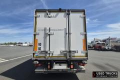 Renault Trucks D
                                          240
