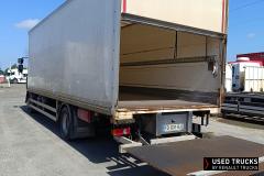 Renault Trucks D
                                          210