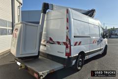 Renault Trucks Master
                                          145