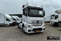 Mercedes-Benz Actros
                                          400