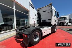 Renault Trucks T High
                                          