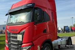 Iveco Stralis
                                          490
