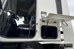 Renault Trucks T High
                                          520