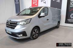 Renault Trucks Trafic
                                          