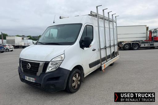 Nissan NV400 135